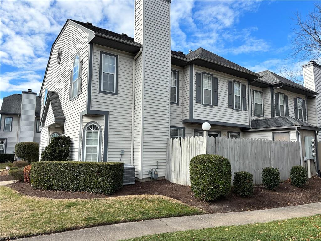 4573 Shallowford CIR