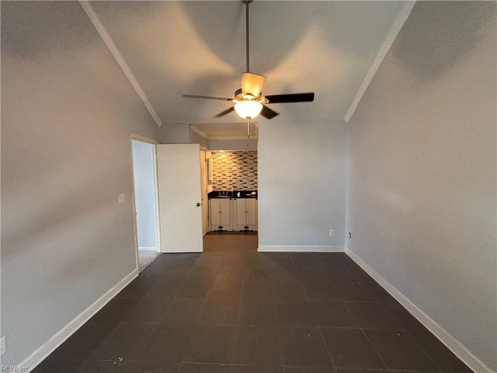 4573 Shallowford CIR