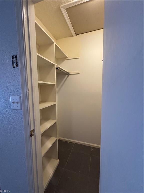 4573 Shallowford CIR