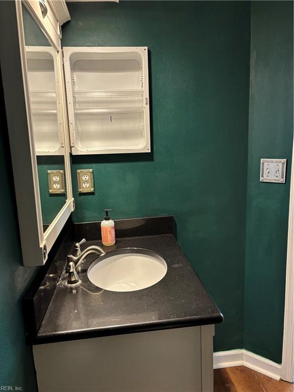 4573 Shallowford CIR