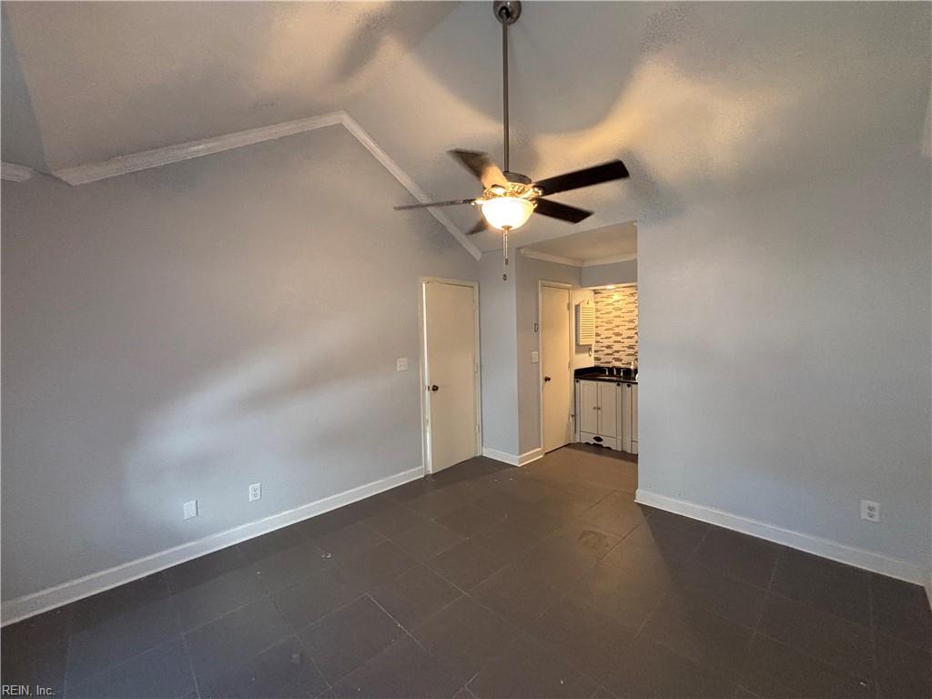 4573 Shallowford CIR