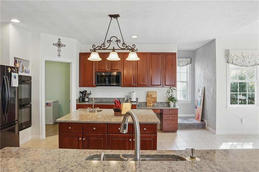 116 Hartwell Perry WAY