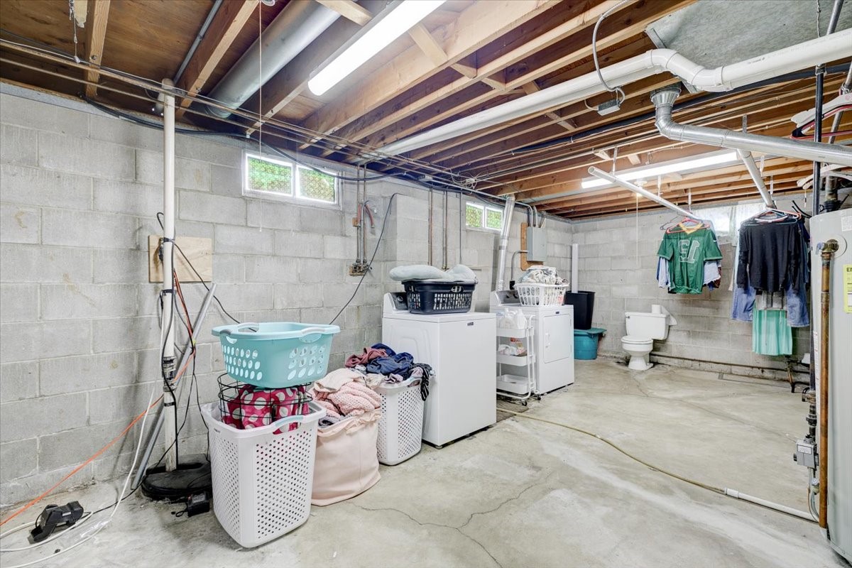 1102 Skylane Drive