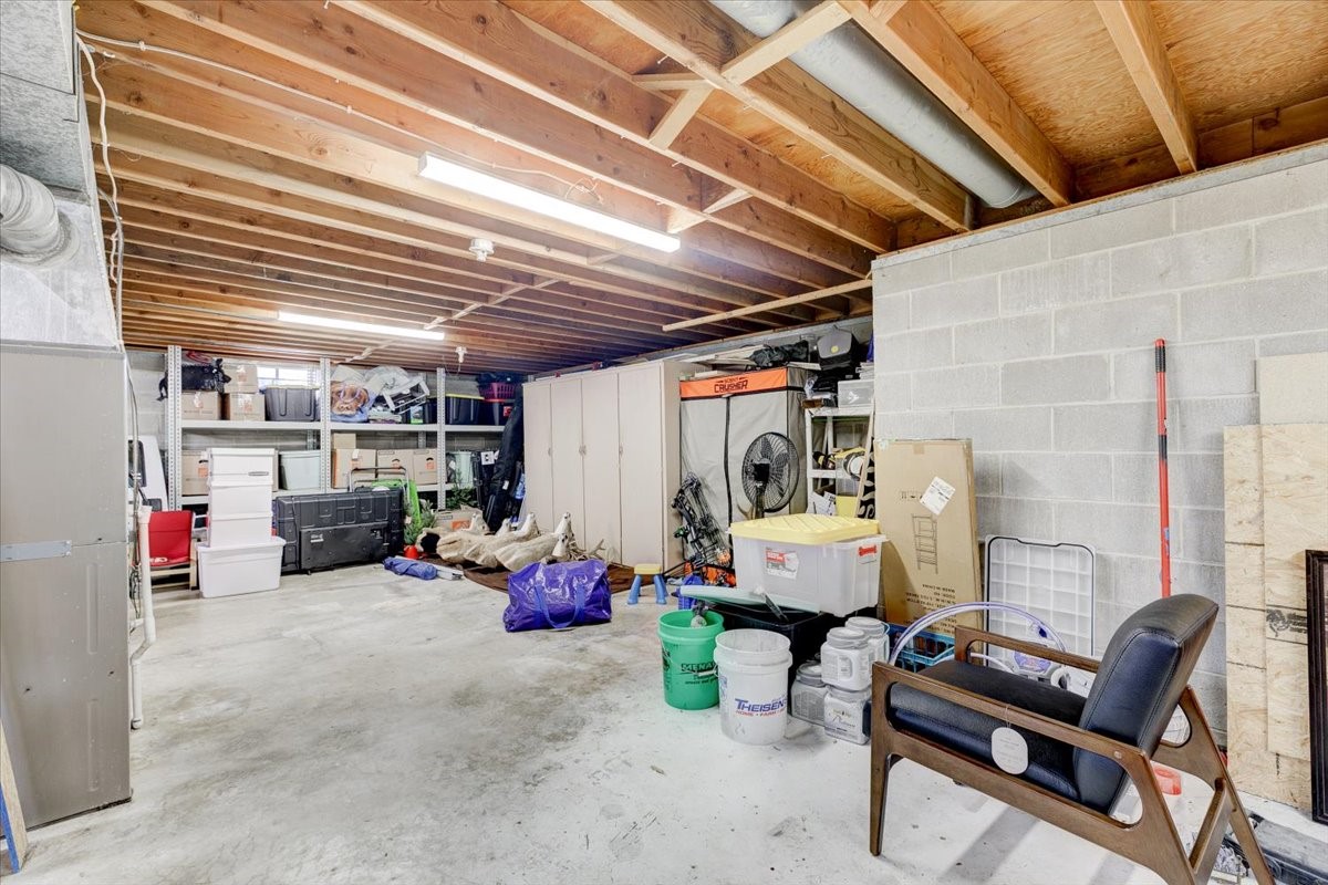 1102 Skylane Drive