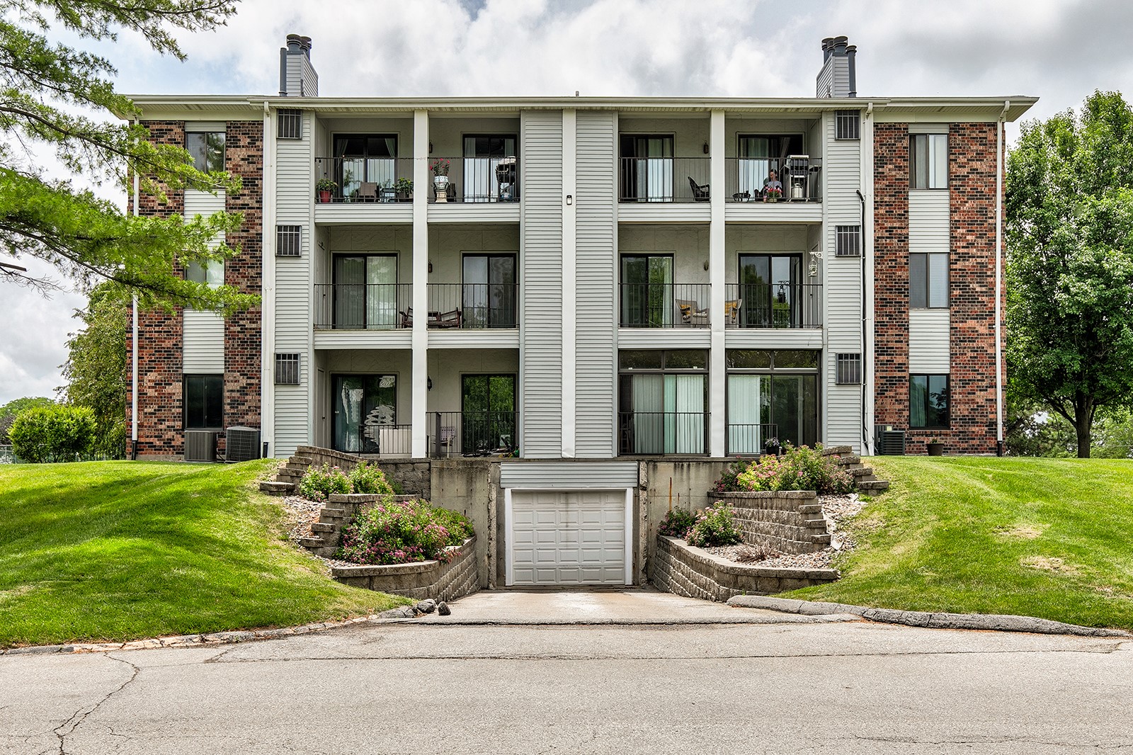 4805 86th Street 25