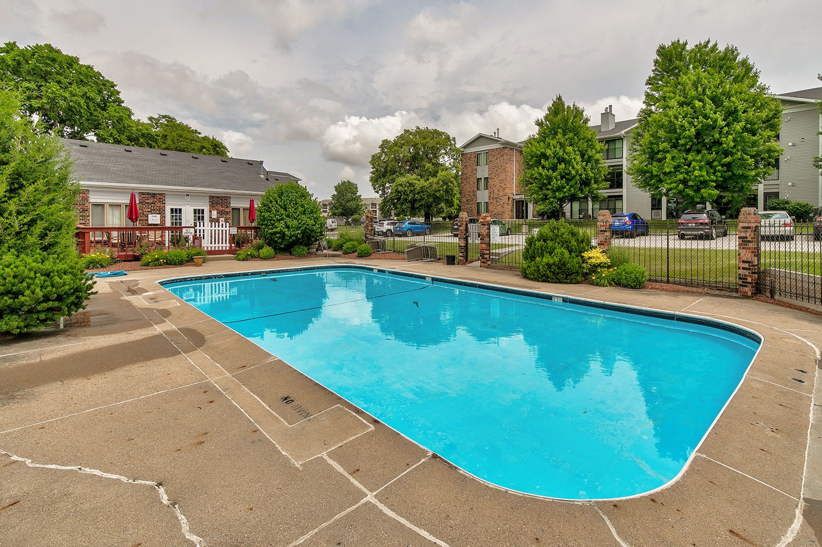 4805 86th Street 25