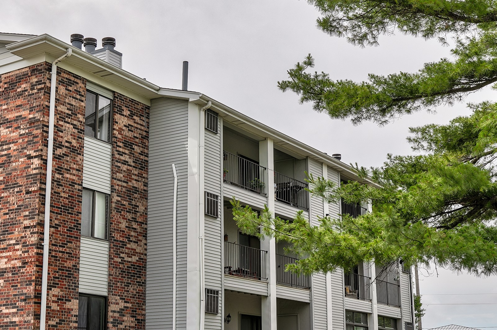 4805 86th Street 25