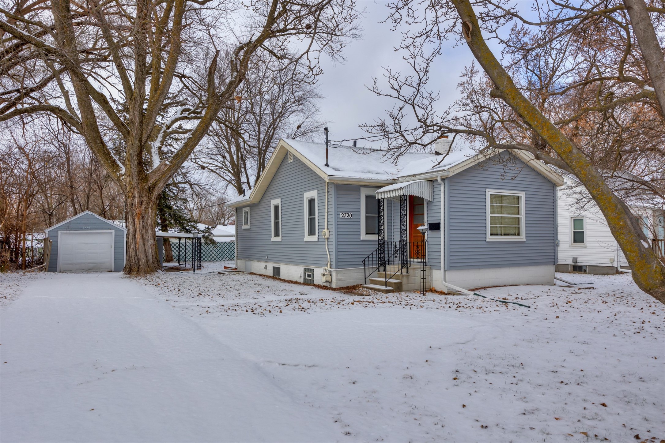 2720 Merle Hay Road