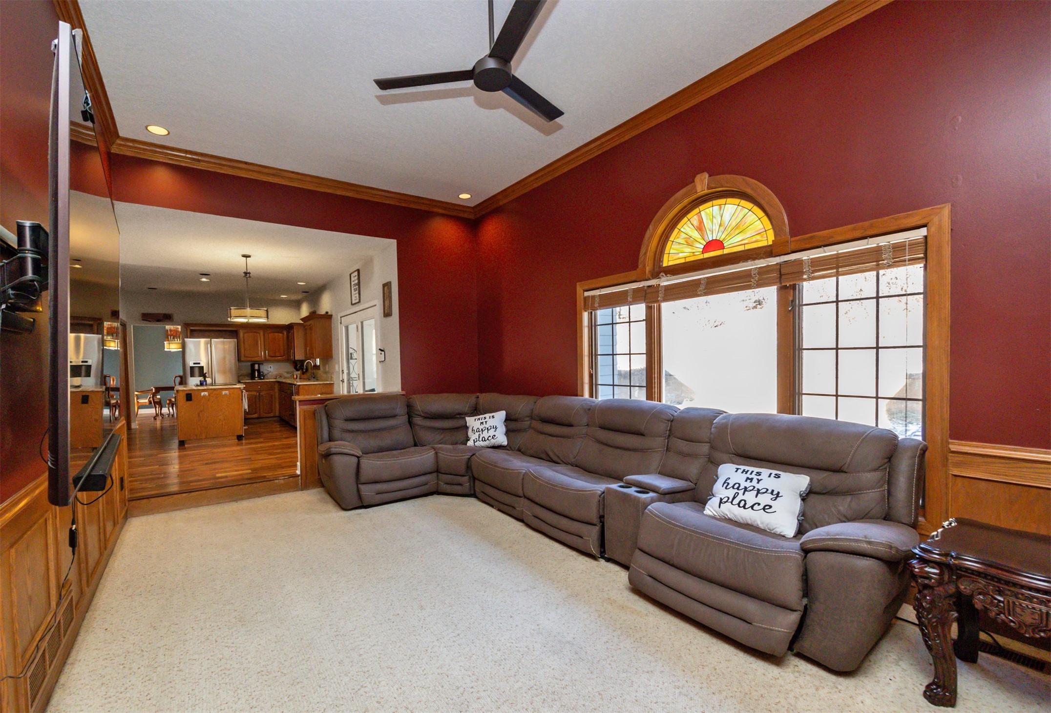 2501 Ridgewood Drive