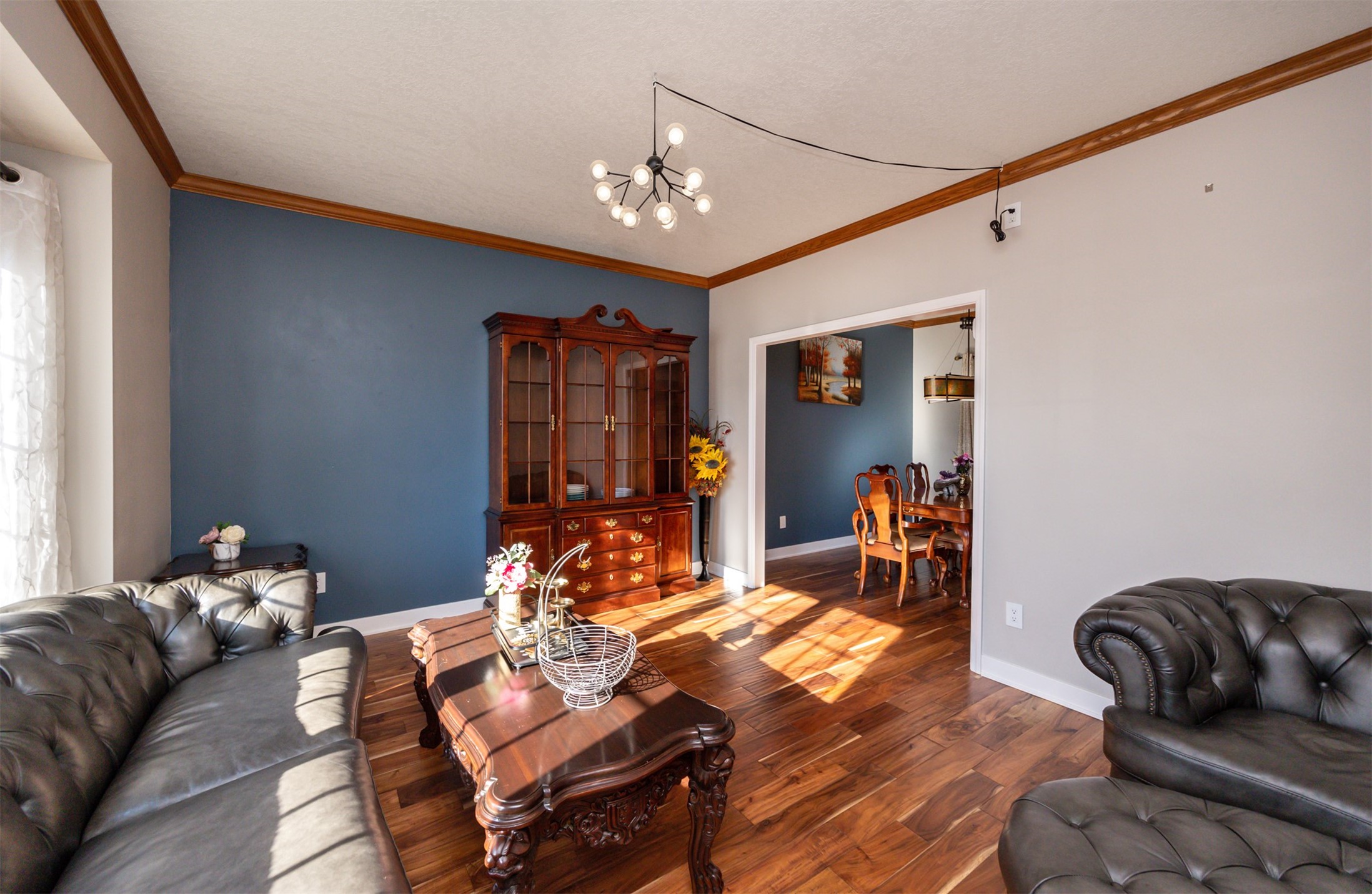 2501 Ridgewood Drive