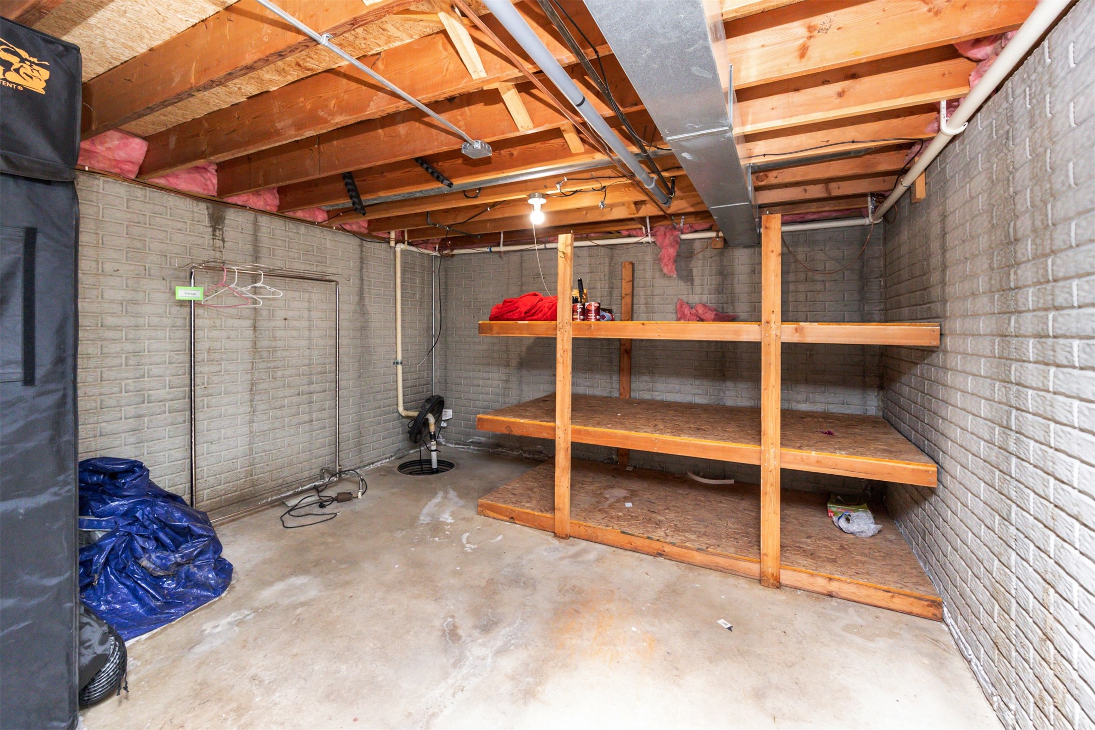 2501 Ridgewood Drive