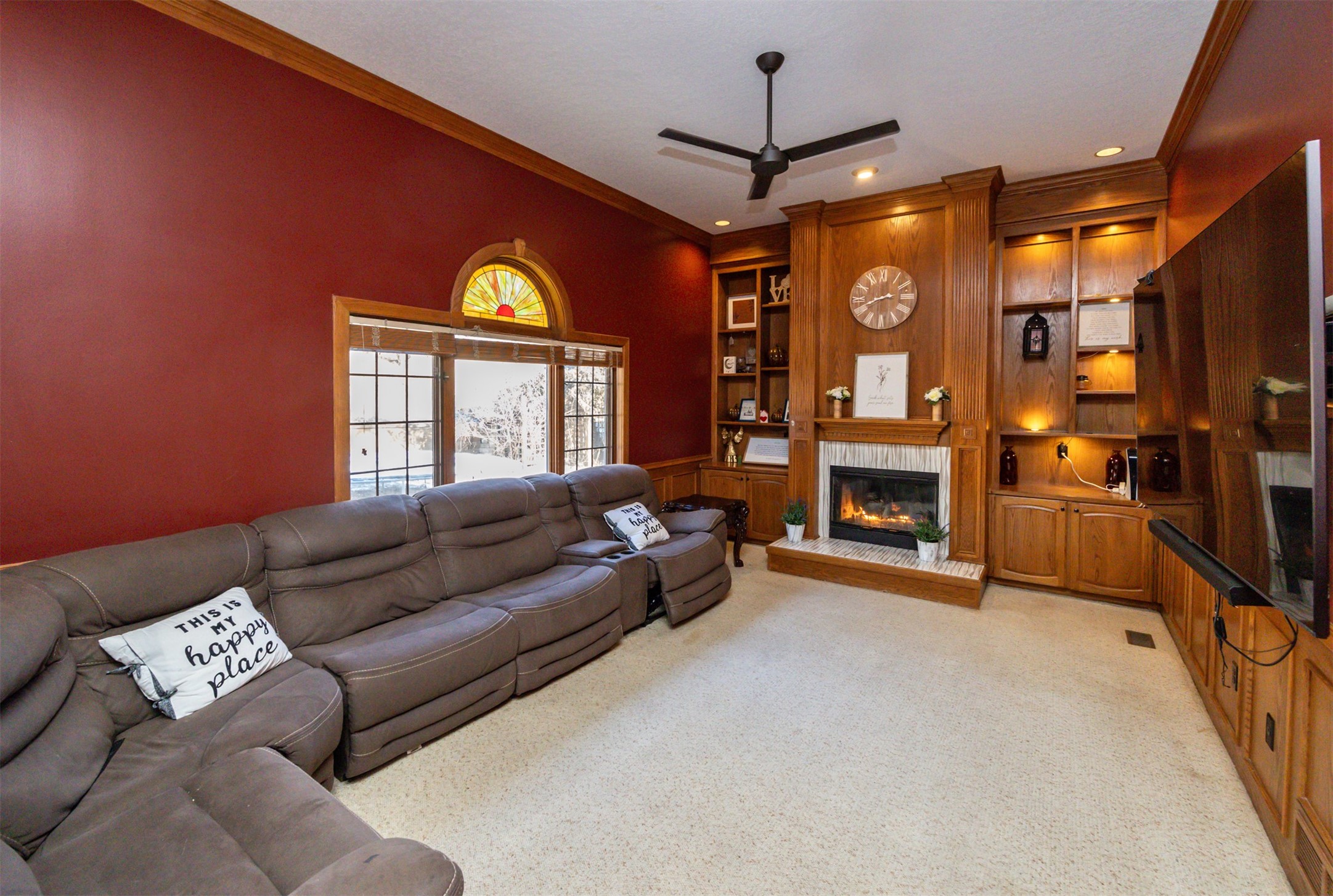 2501 Ridgewood Drive