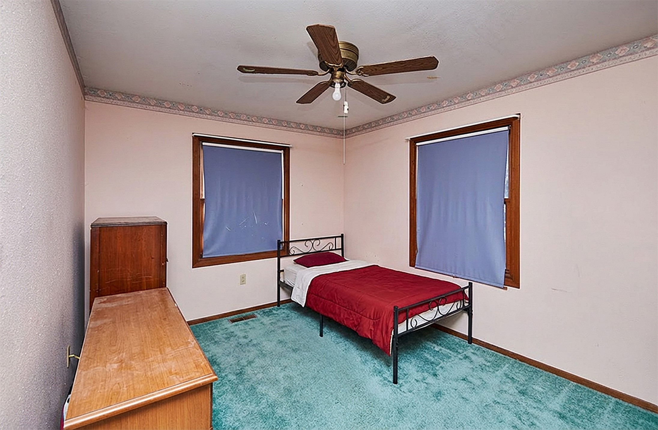 620 Locust Street