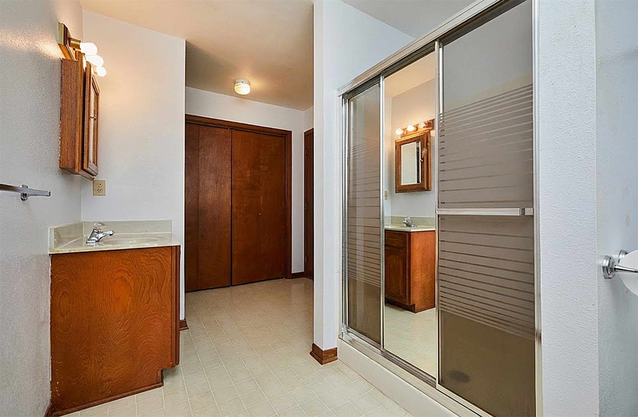 620 Locust Street