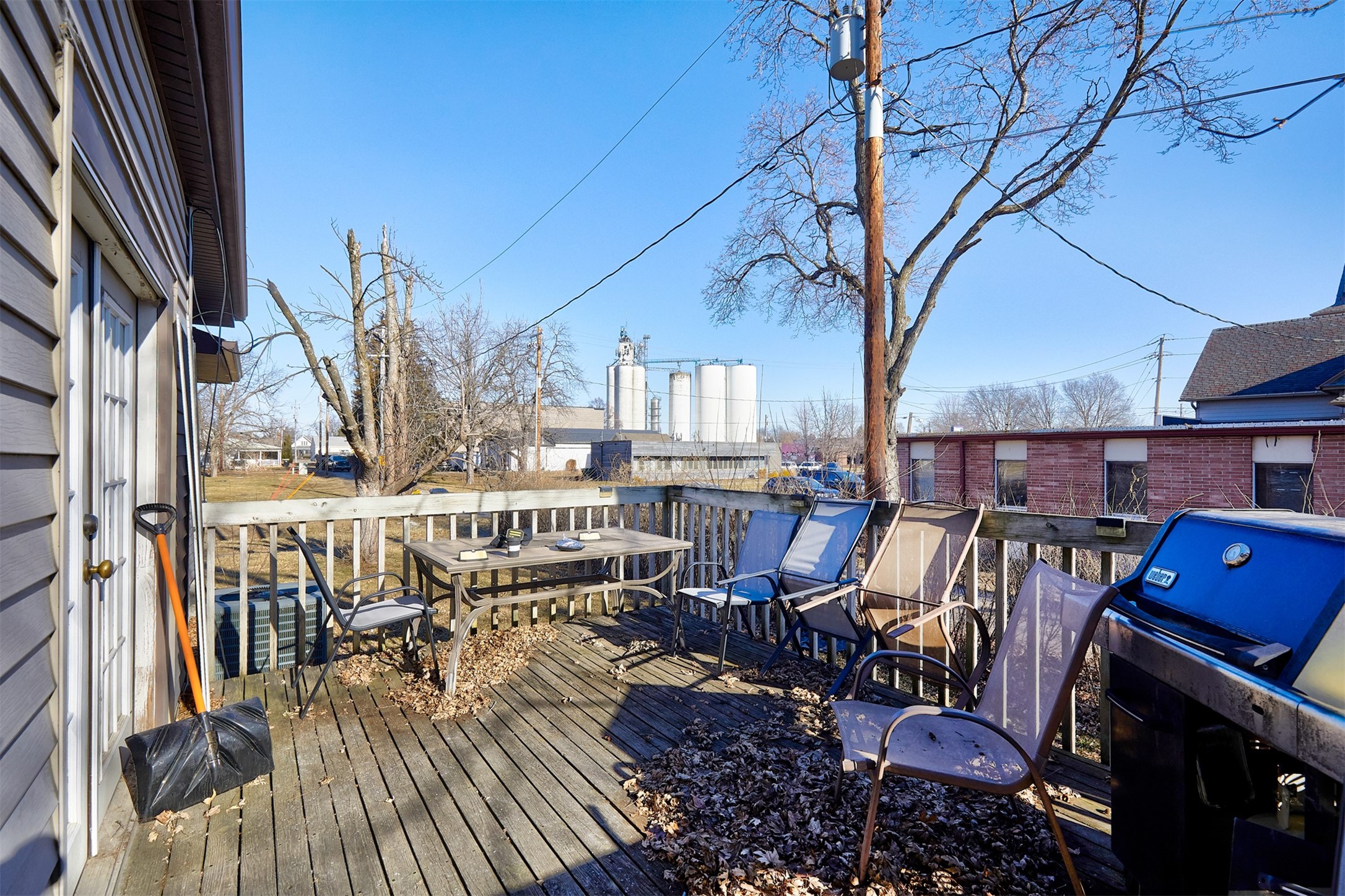 620 Locust Street
