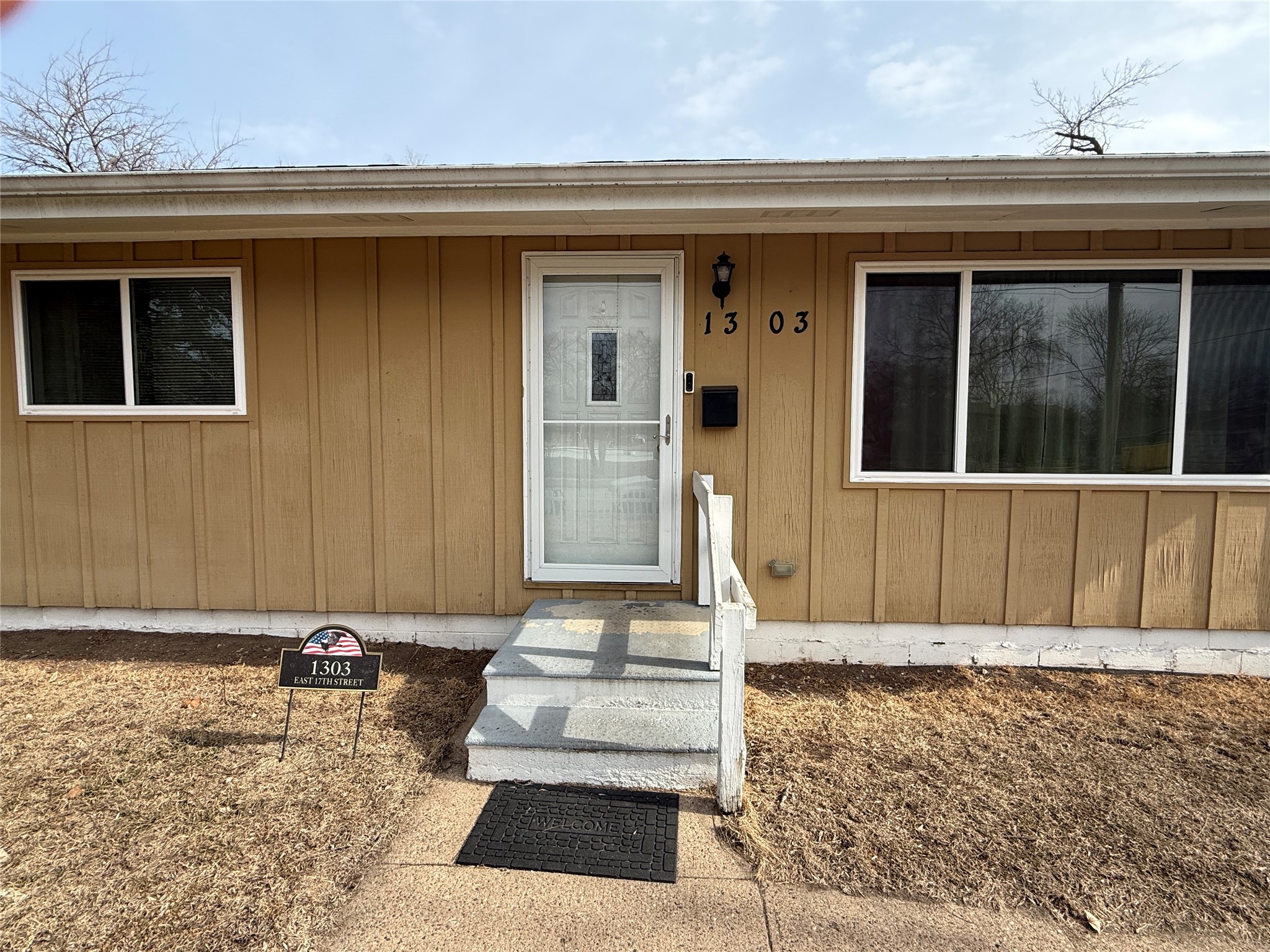 1303 E 17th Street