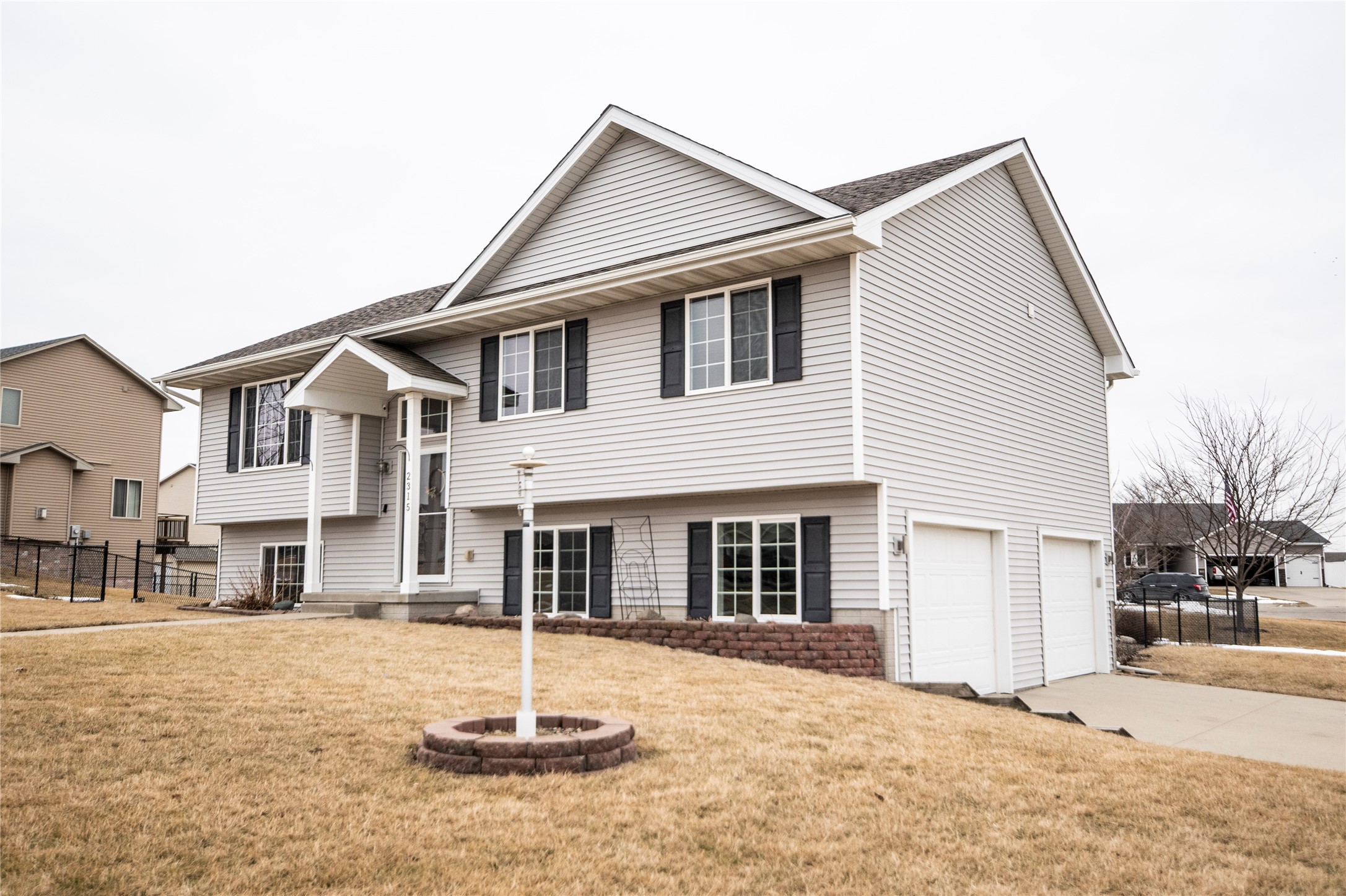 2315 Maplewood Drive