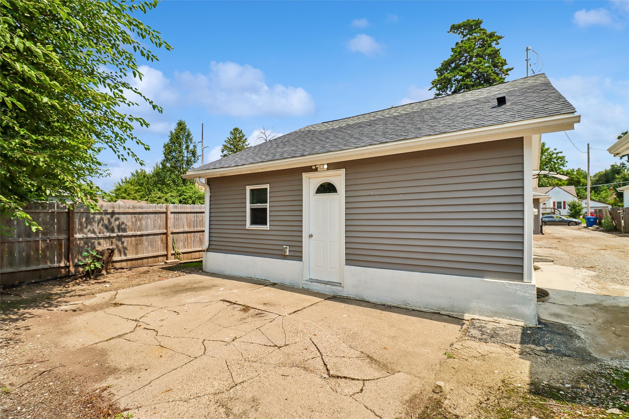 4008 SW 7th Street