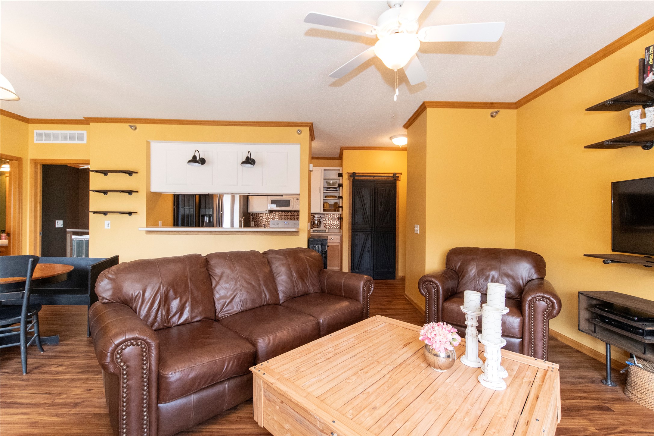 8601 Westown Parkway 17216