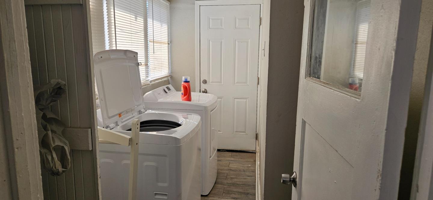 525 North Farris Avenue