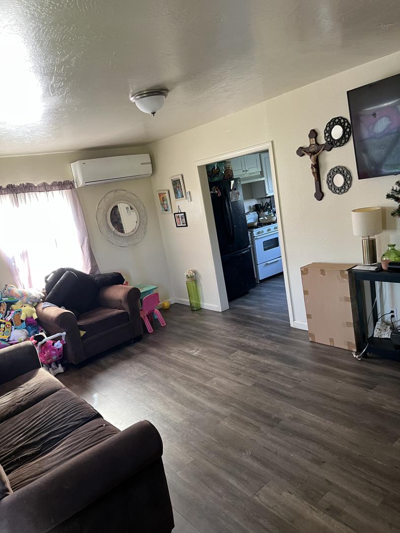 13276 Road 28 1/2