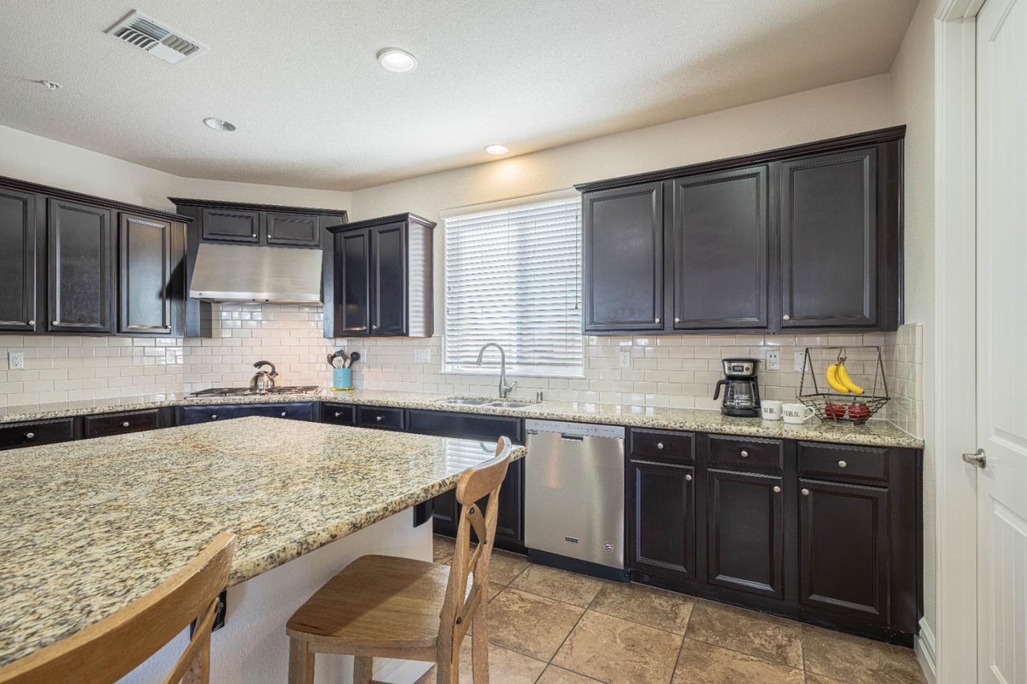 13713 Sherman Boulevard