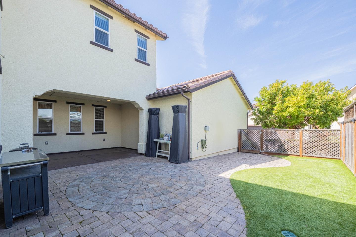 13713 Sherman Boulevard