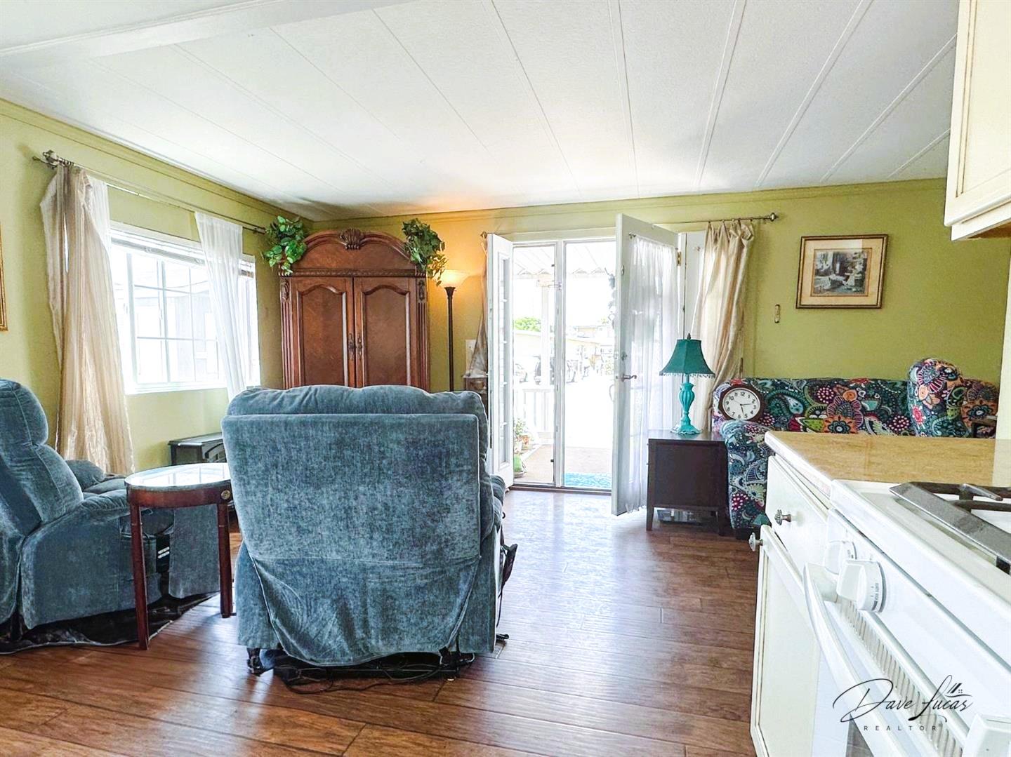 1146 Birch Avenue Unit: 19