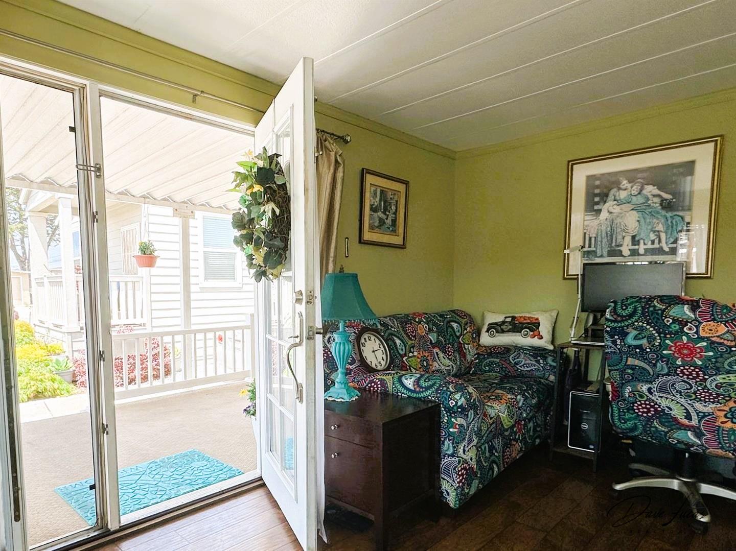 1146 Birch Avenue Unit: 19