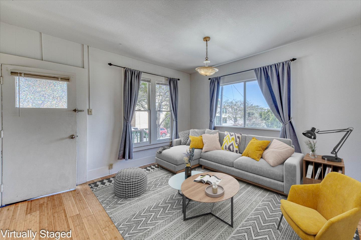399 Hoffman AVE