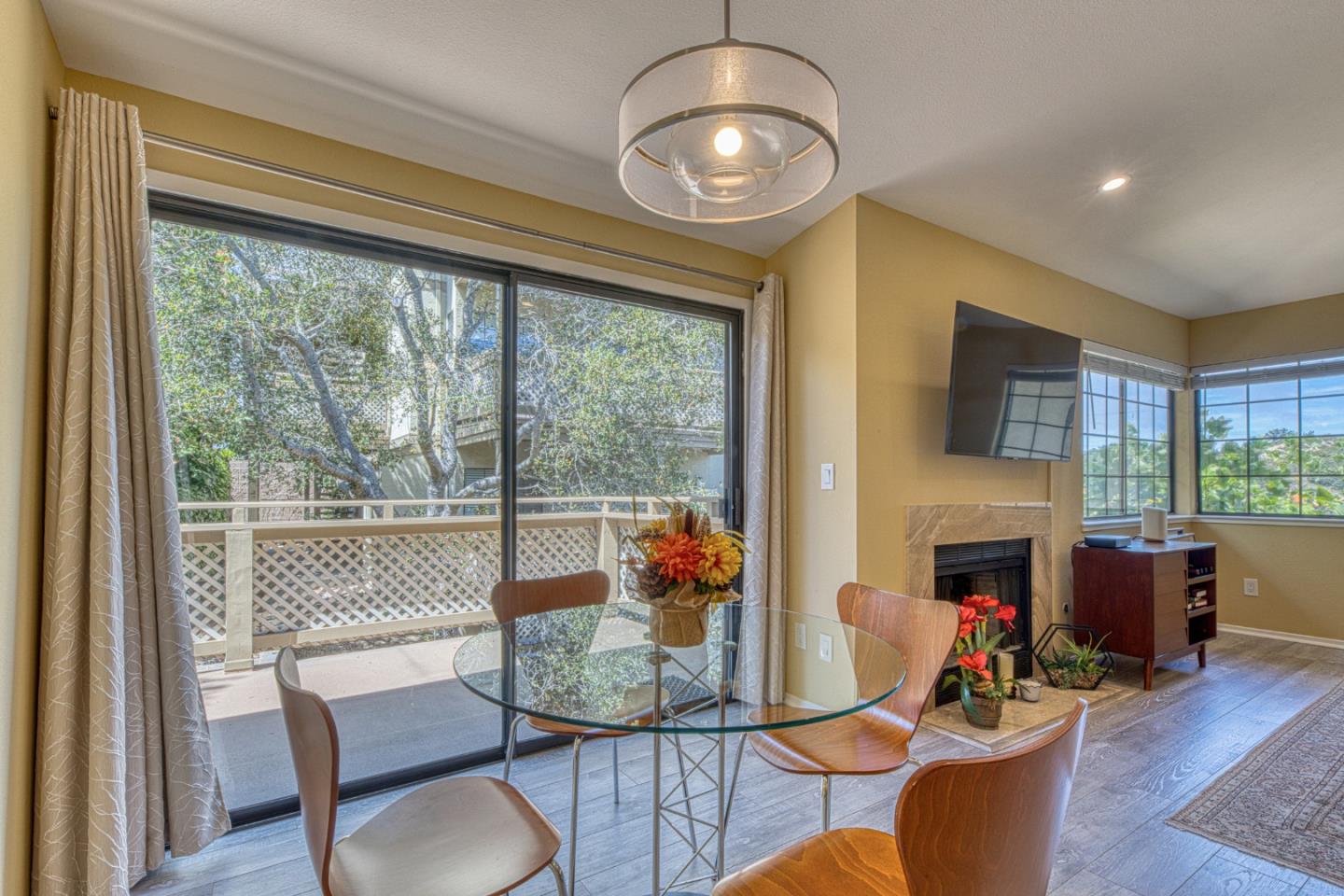 811 Pheasant Ridge RD