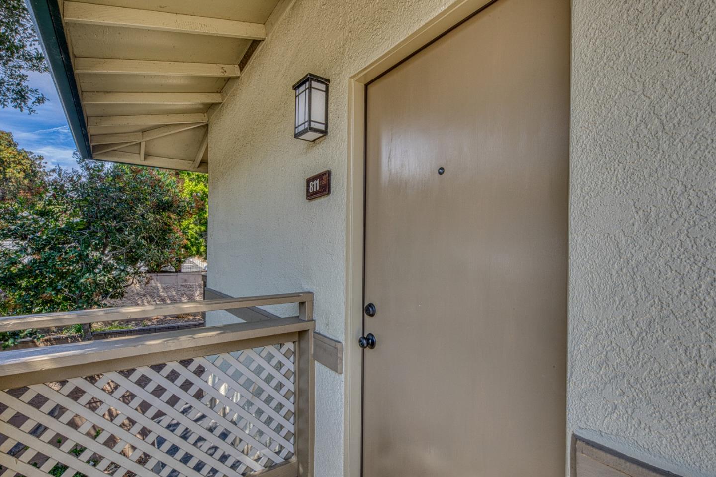 811 Pheasant Ridge RD
