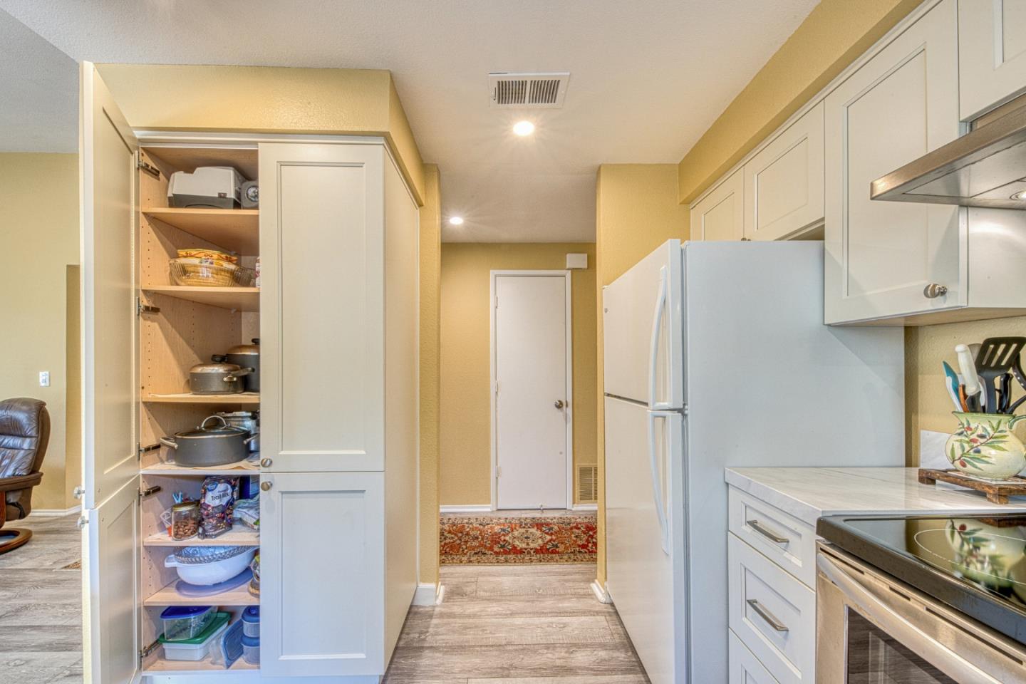 811 Pheasant Ridge RD