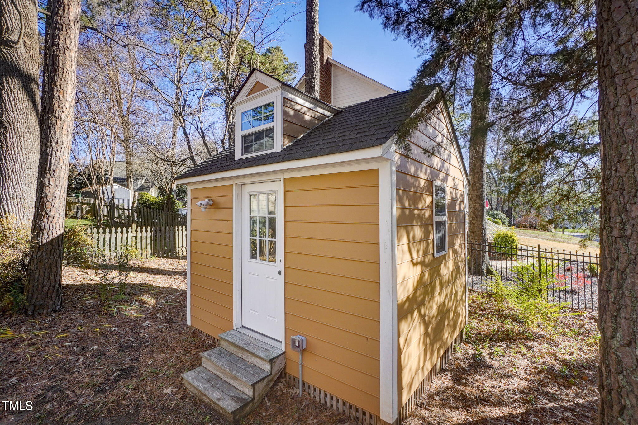 2800 Halfhitch Trail