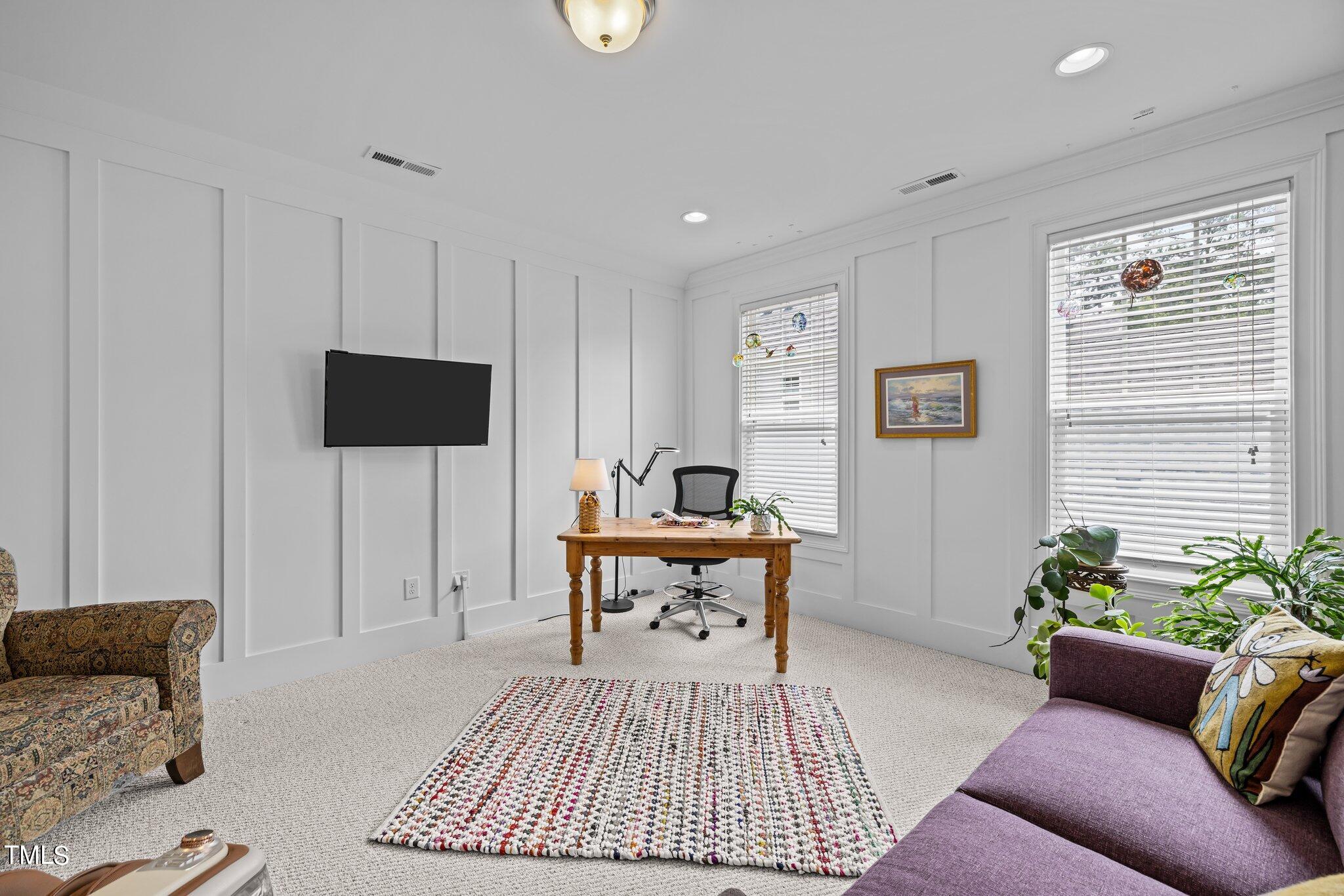 5912 Bellona Lane