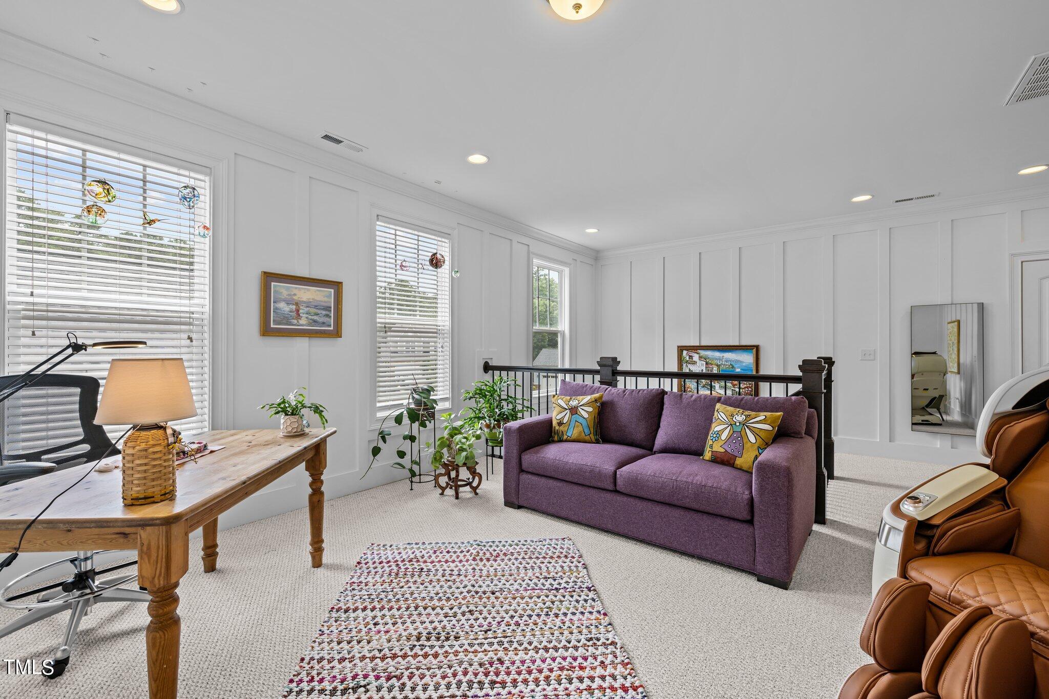 5912 Bellona Lane