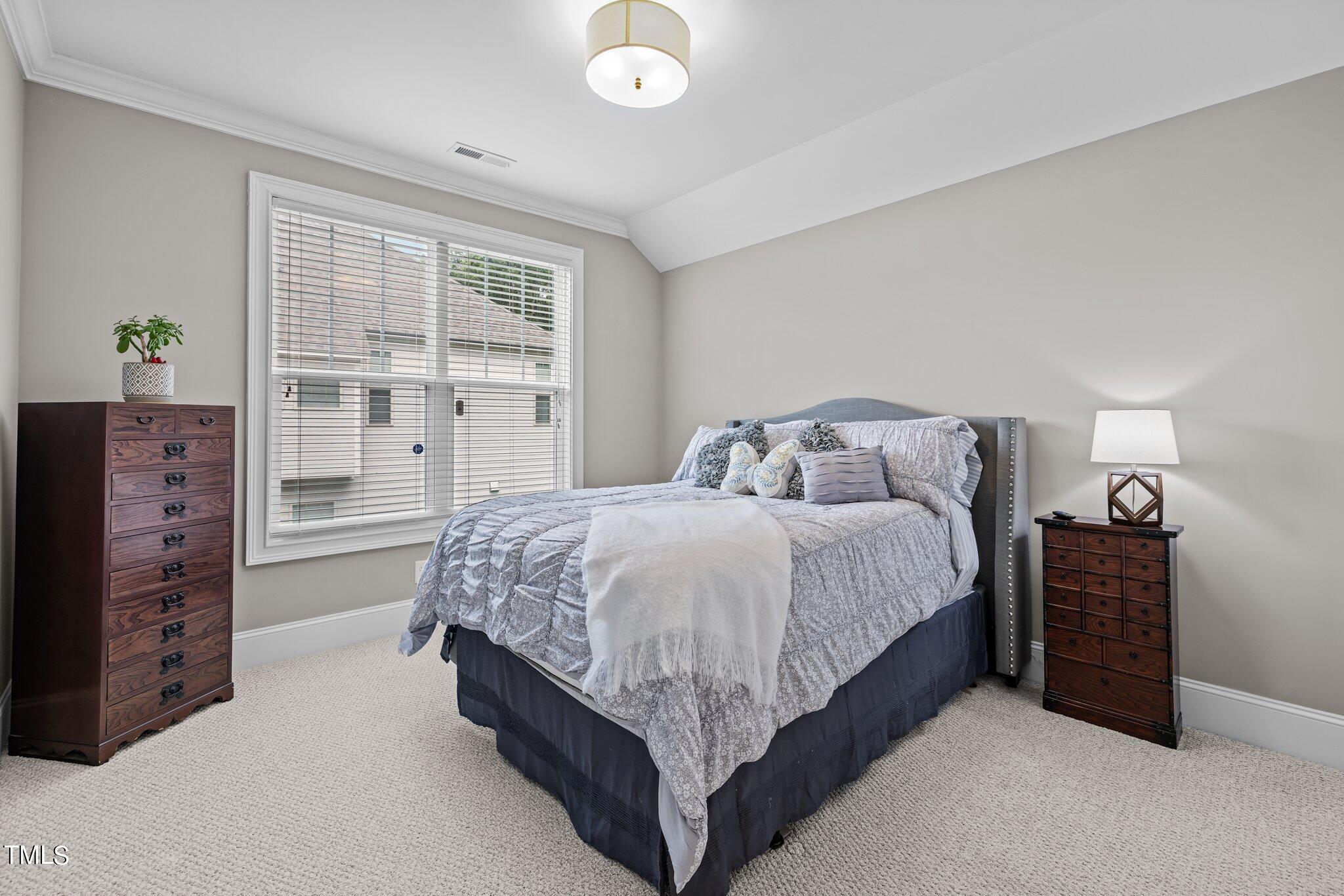 5912 Bellona Lane