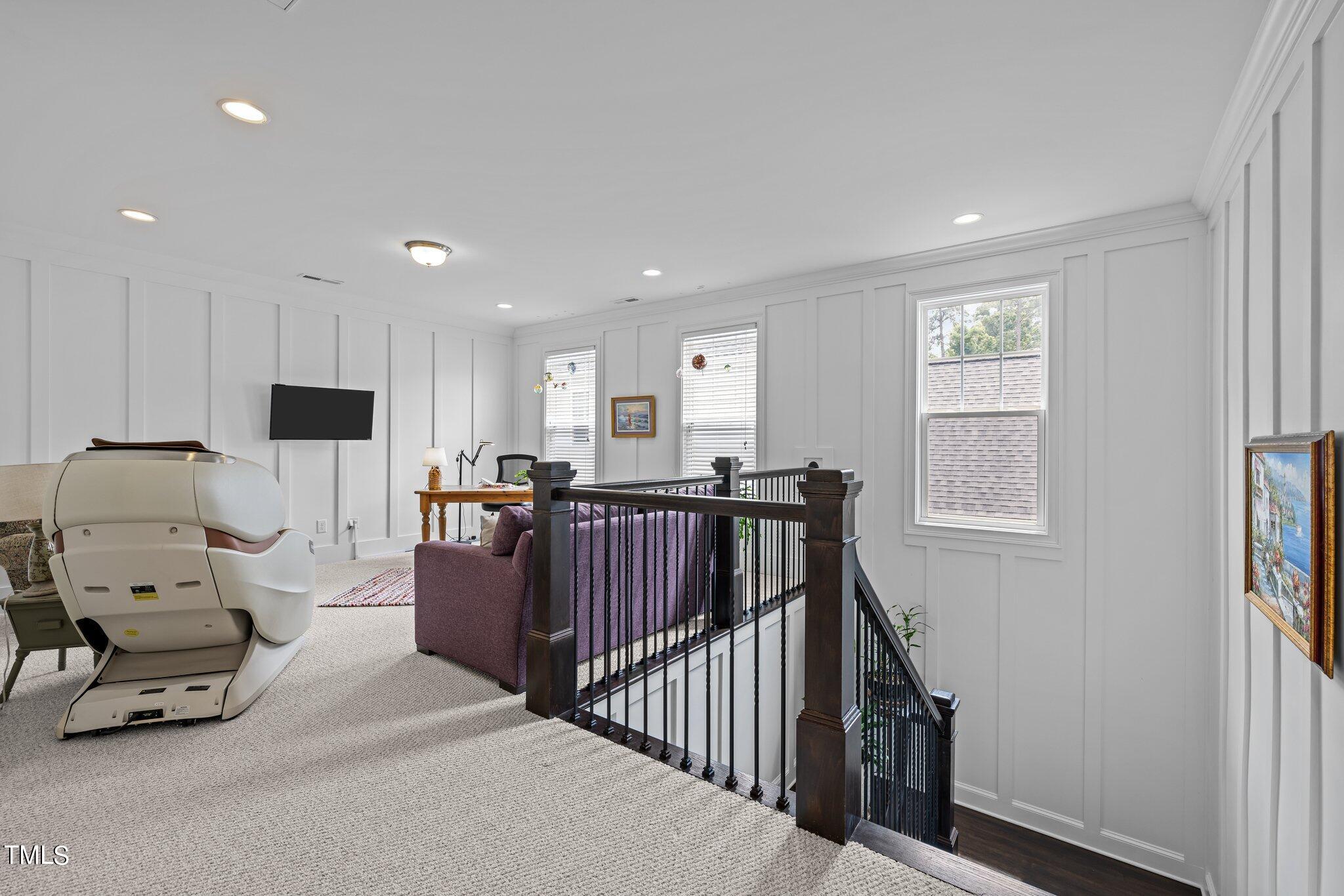 5912 Bellona Lane