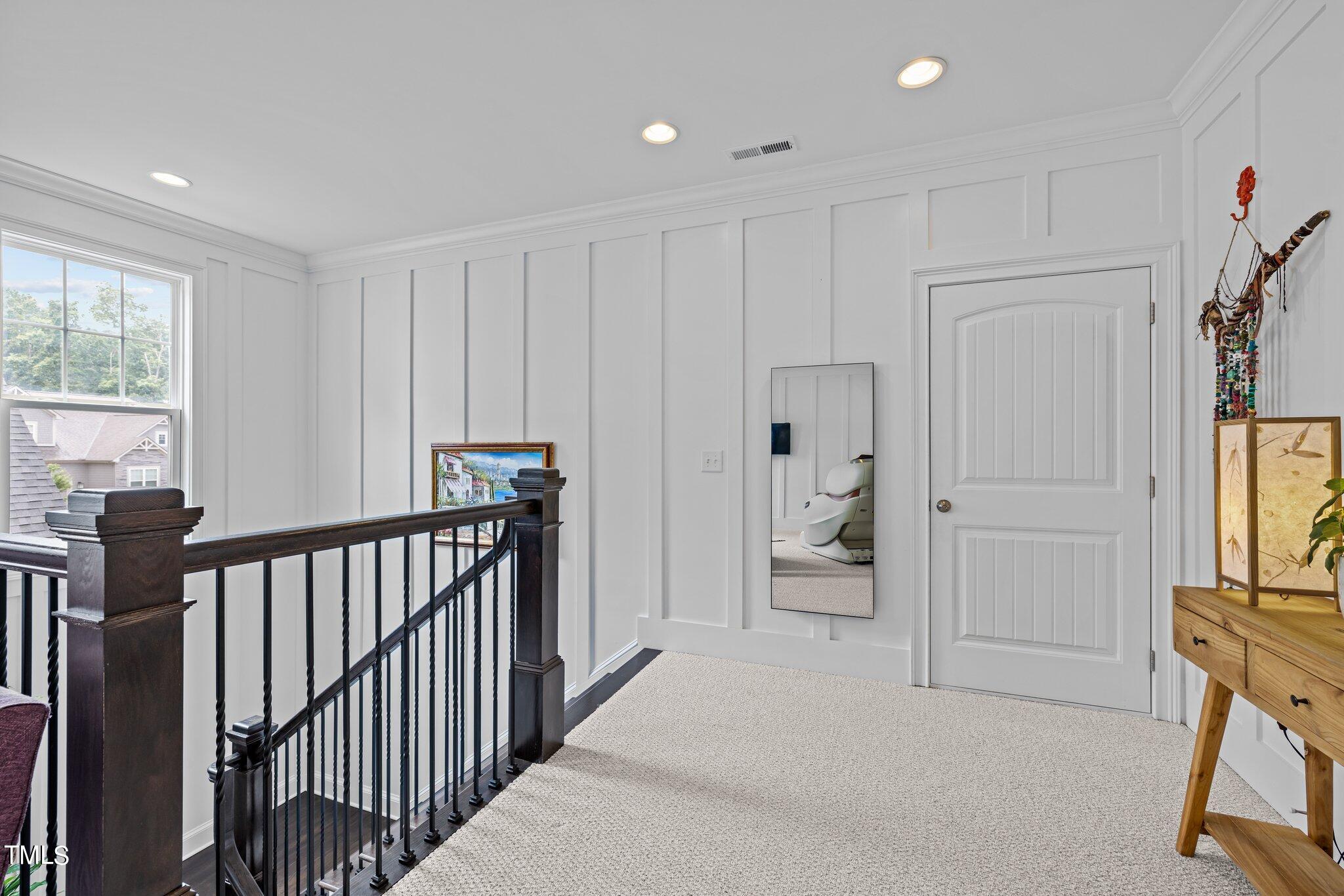 5912 Bellona Lane