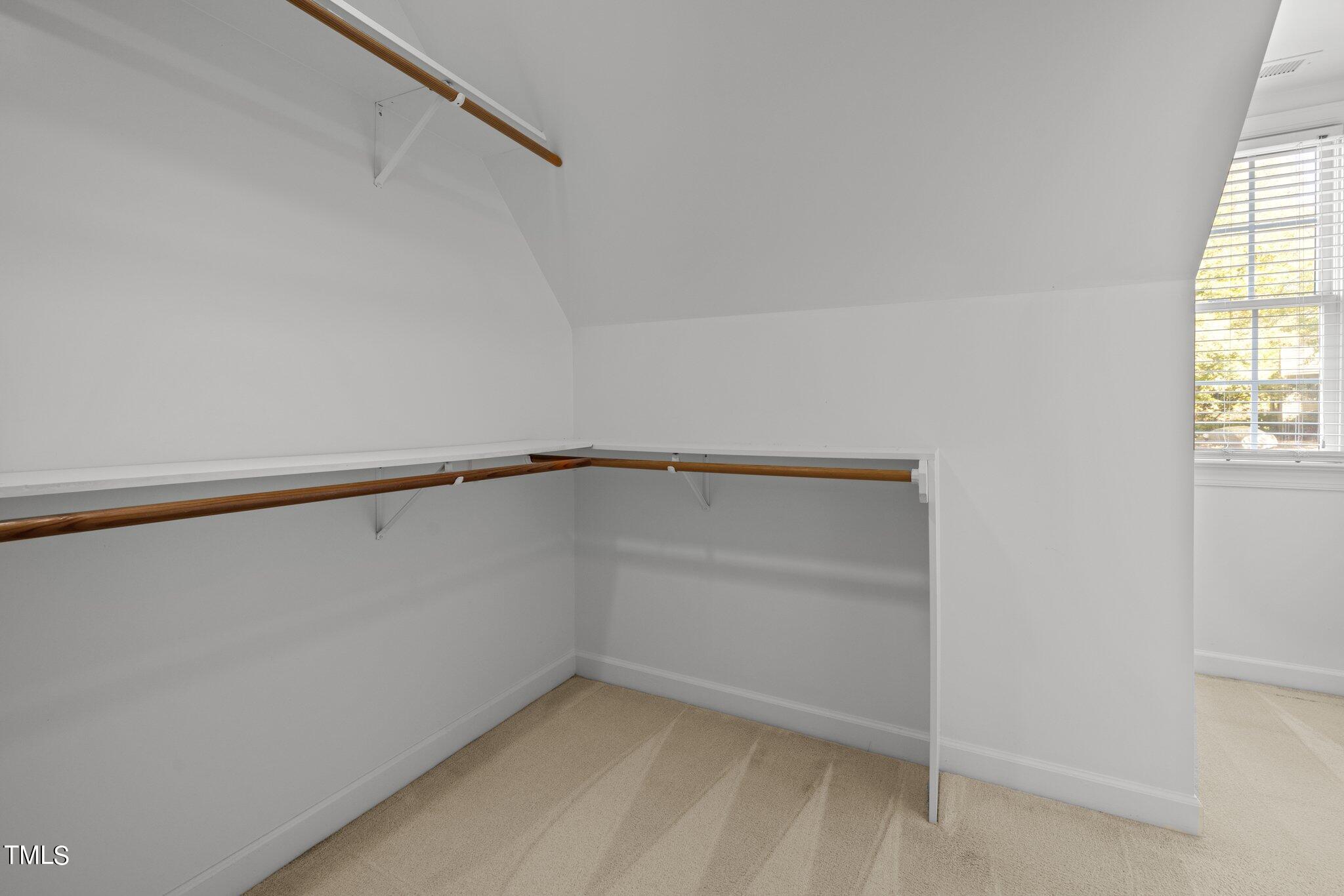 7621 Wilderness Road