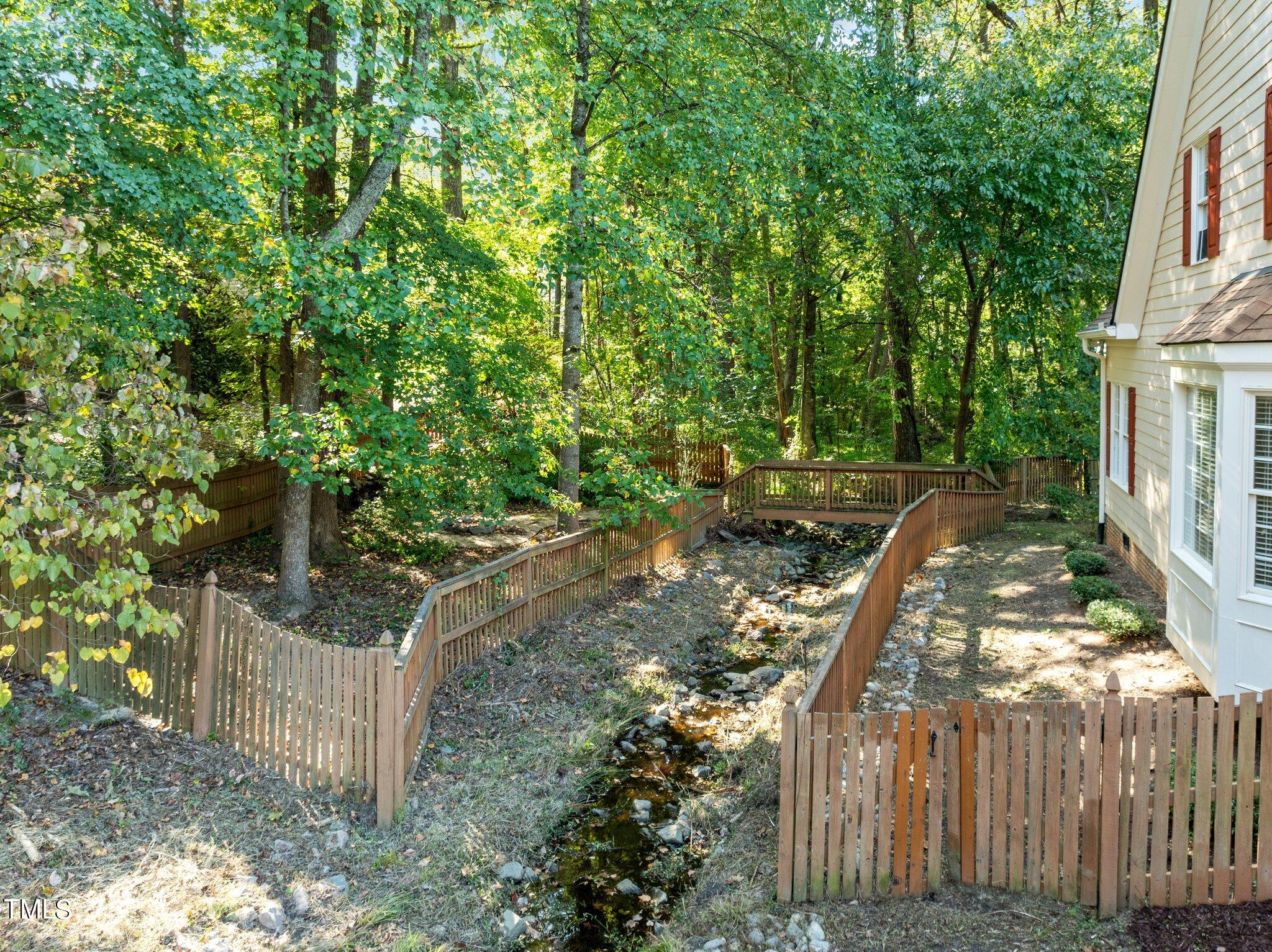 7621 Wilderness Road