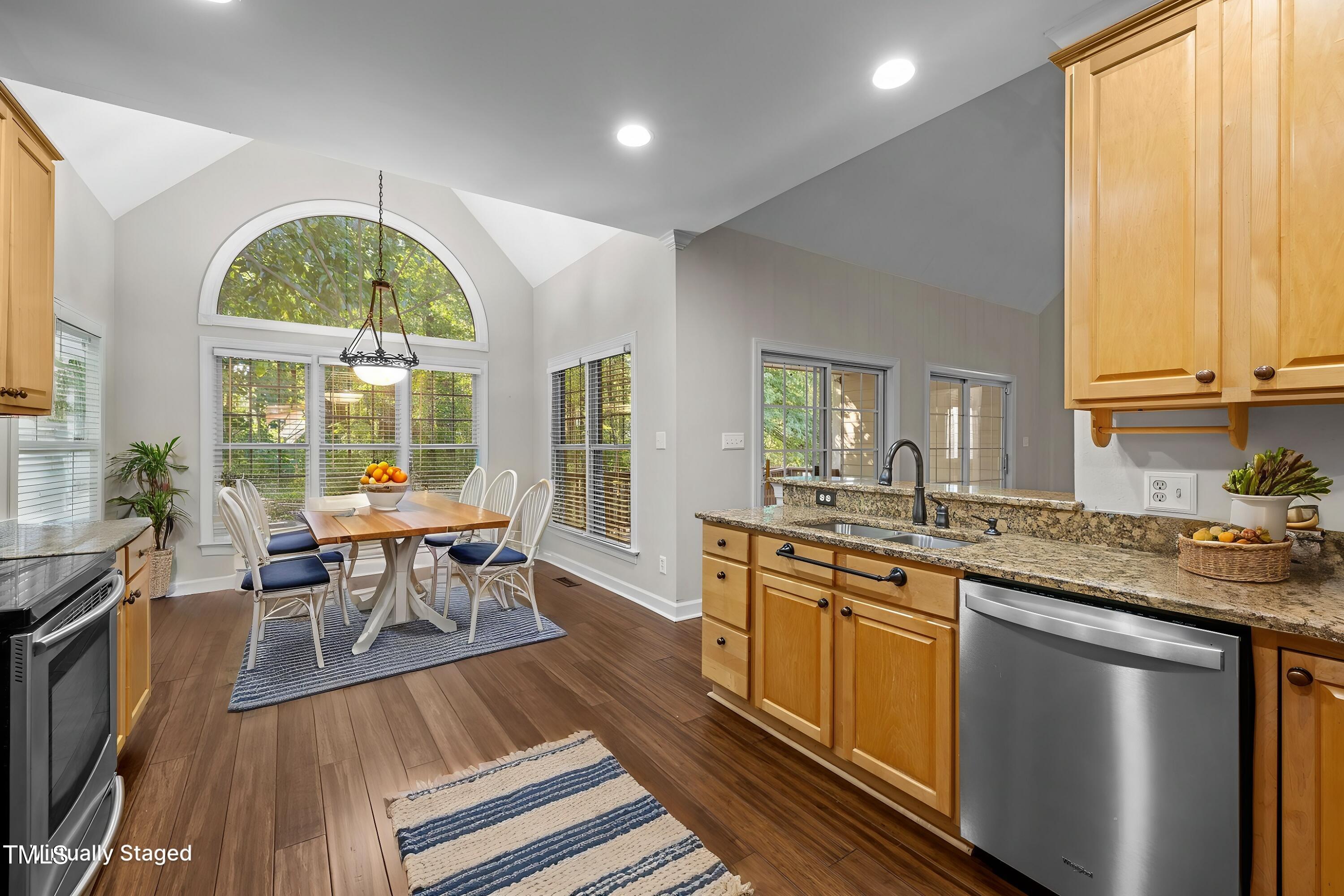 7621 Wilderness Road