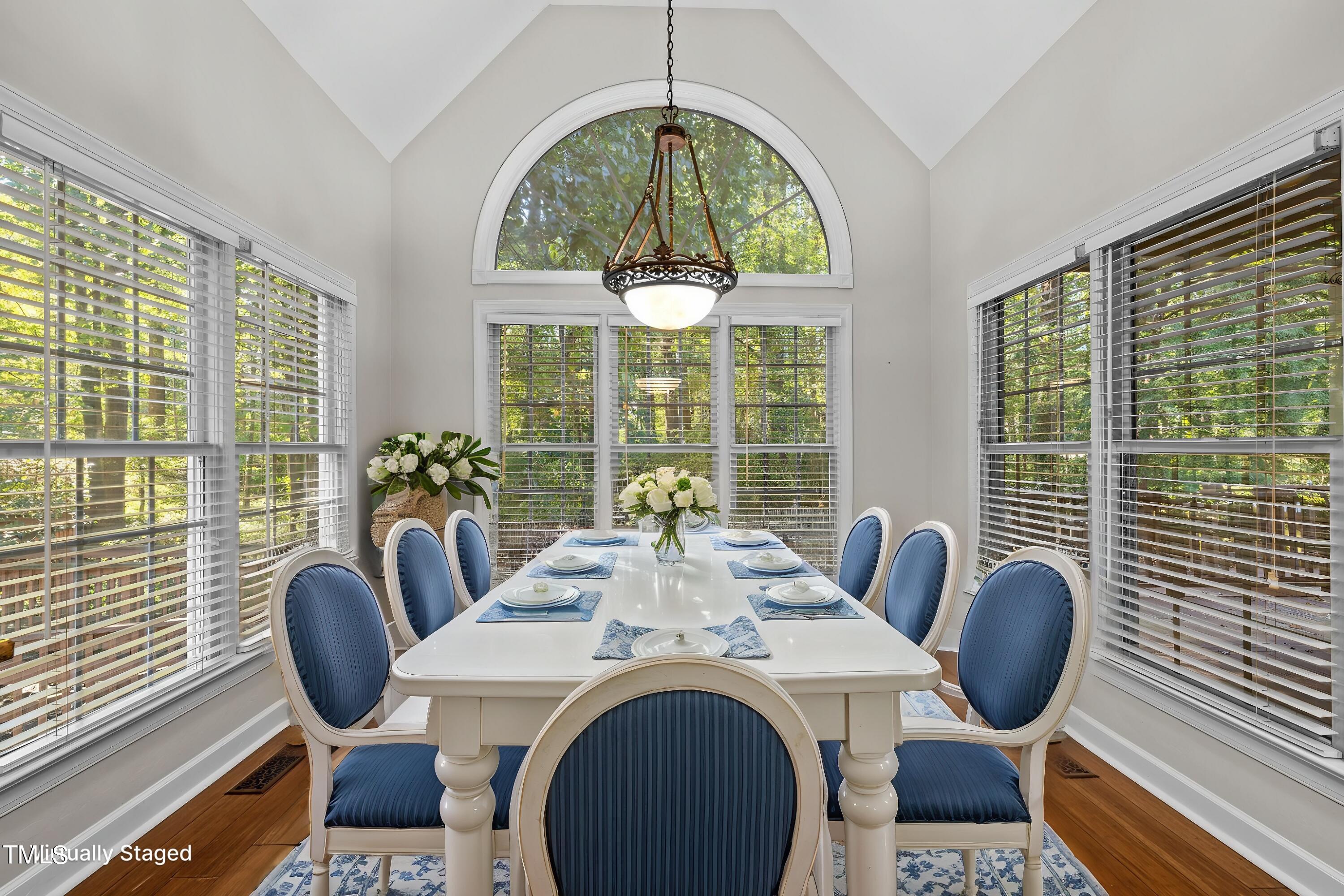 7621 Wilderness Road