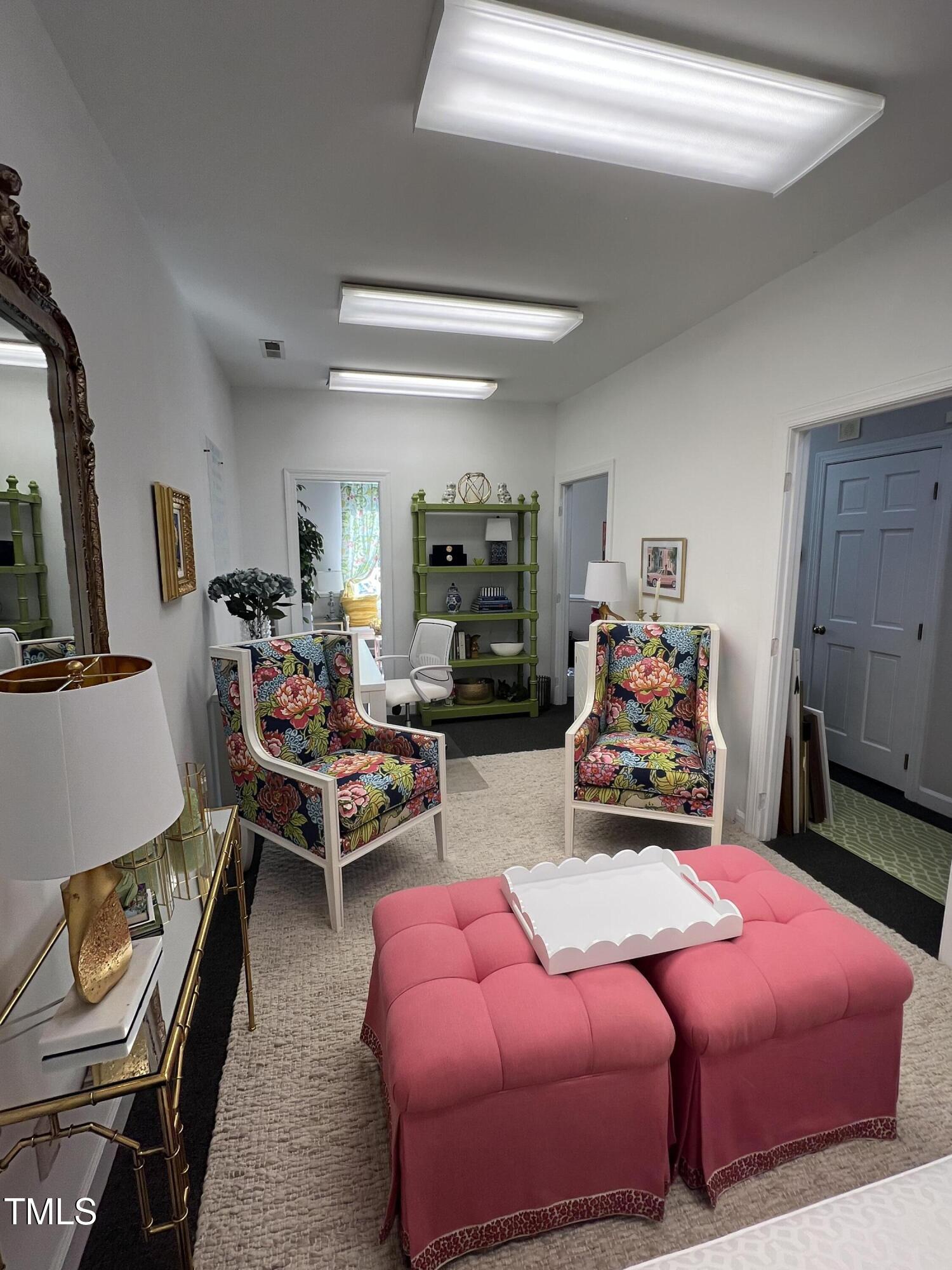 5882 Faringdon Place # 100