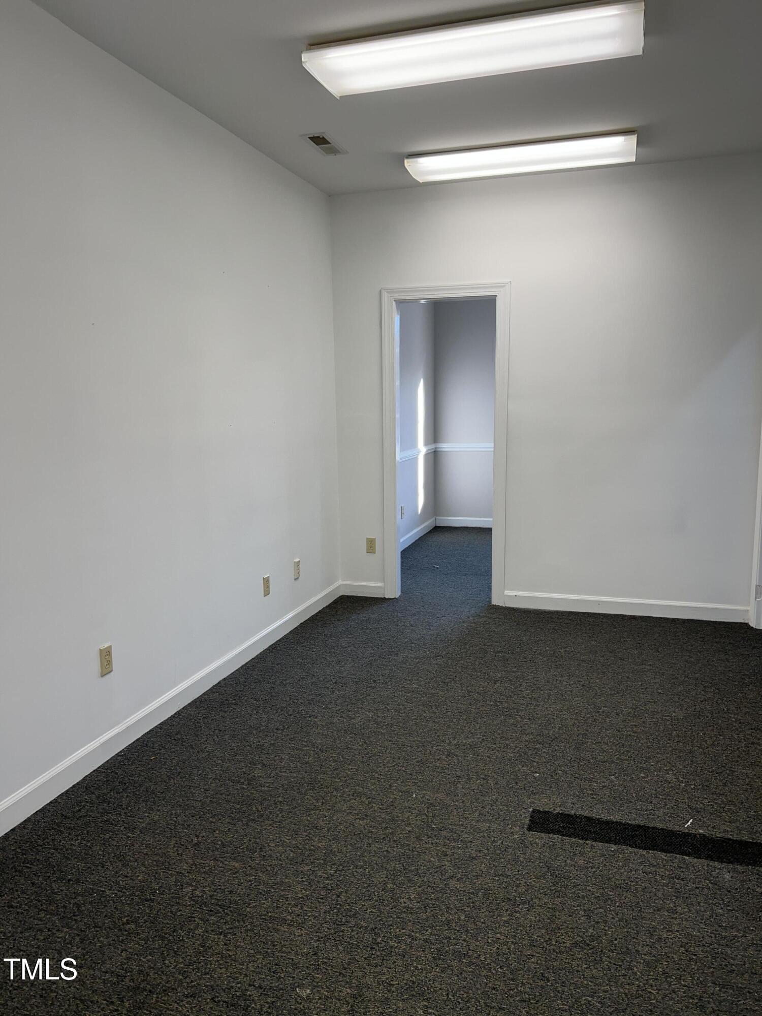 5882 Faringdon Place # 100