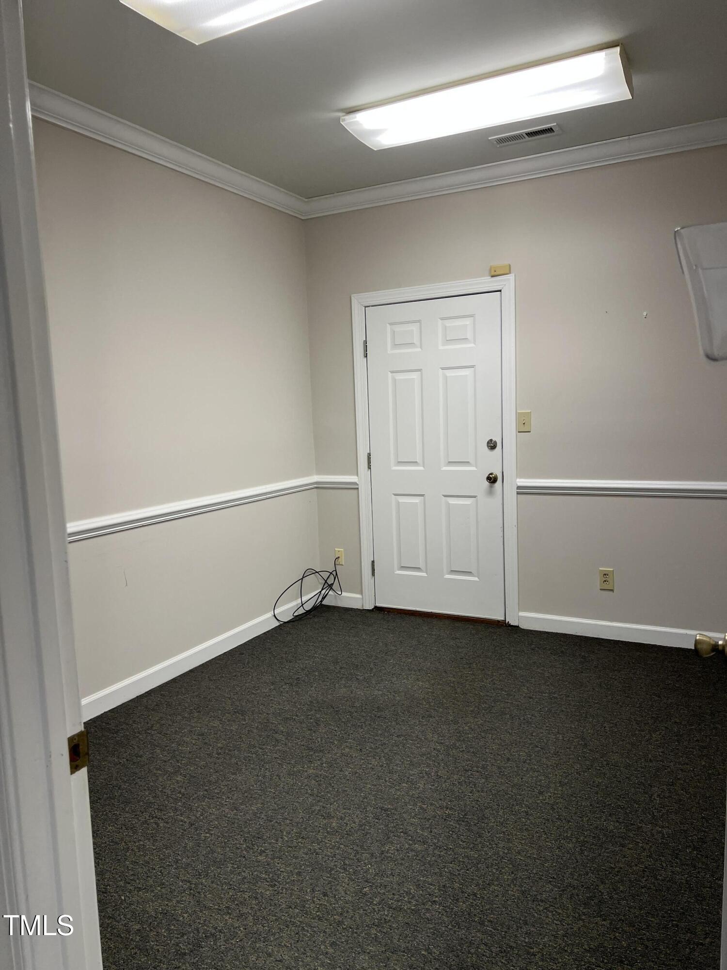 5882 Faringdon Place # 100