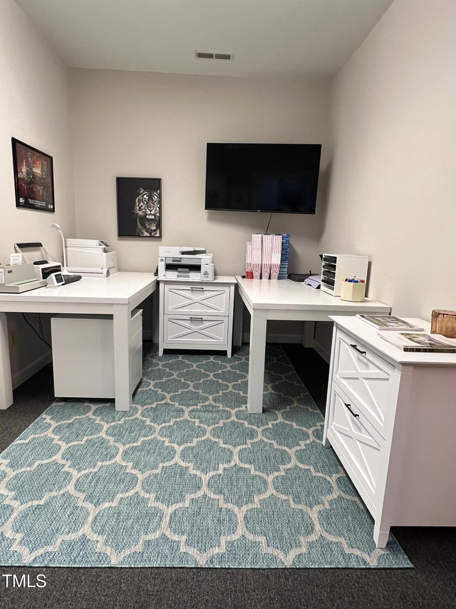 5882 Faringdon Place # 100