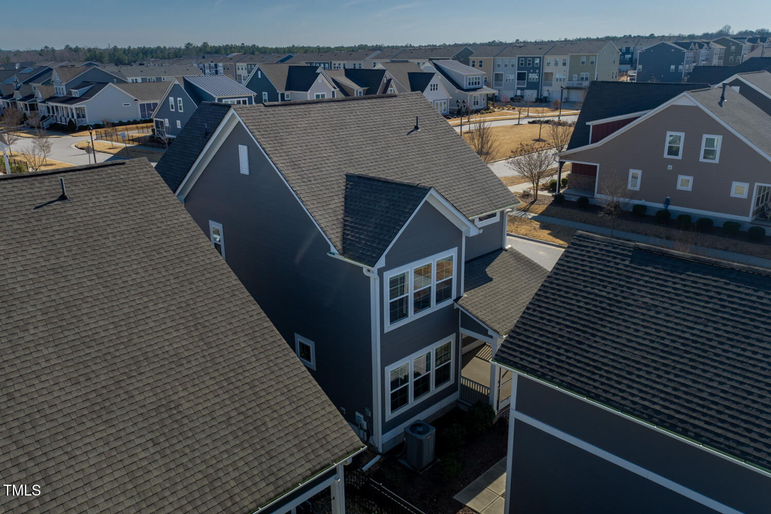 5501 Advancing Avenue