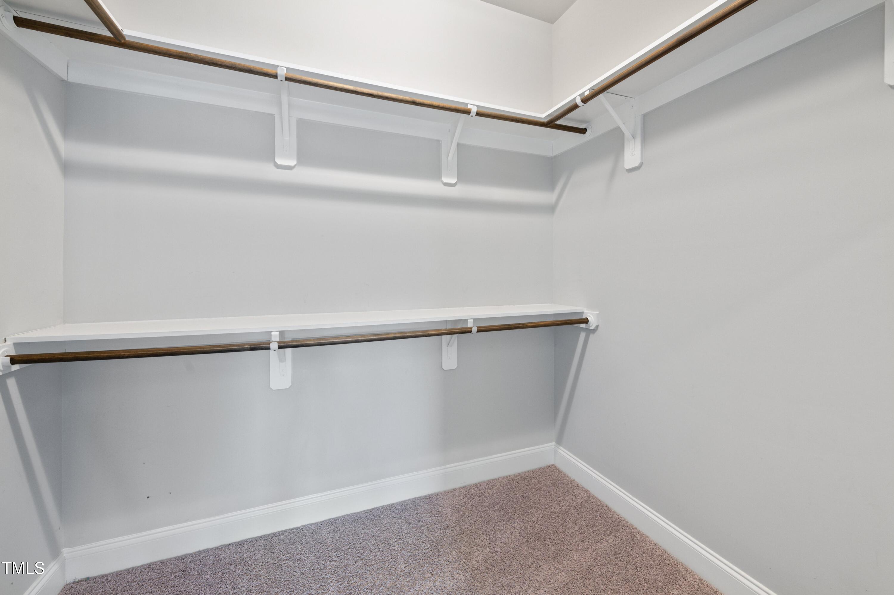 5501 Advancing Avenue