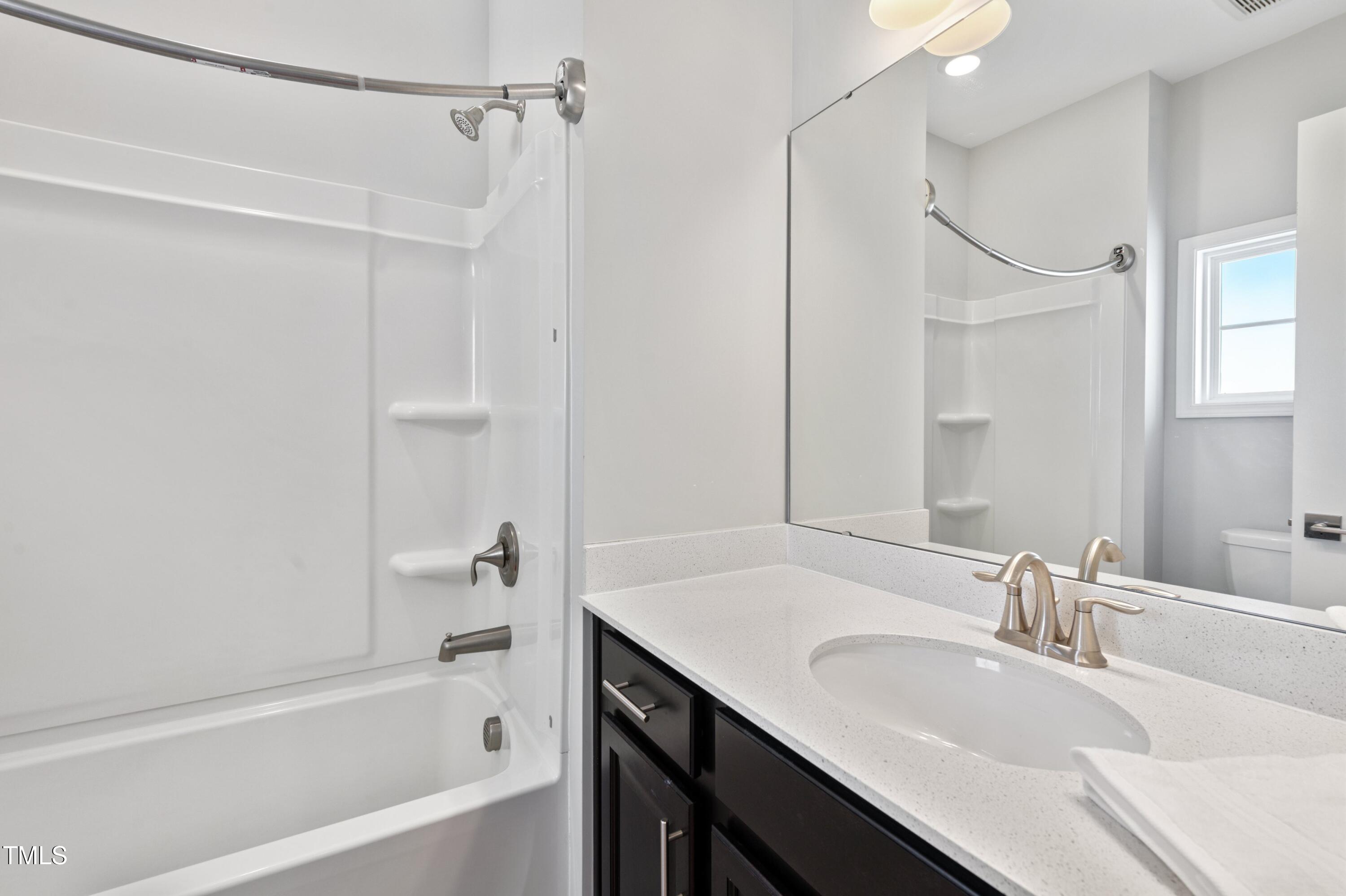 5501 Advancing Avenue